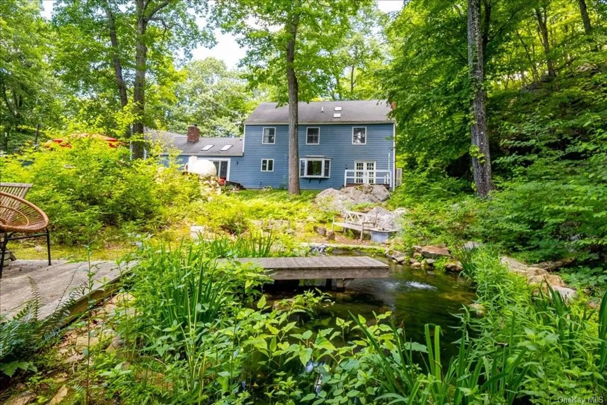 Hudson Valley Real Estate | View 31 Garrison Woods Road | 3 Beds, 2 Baths