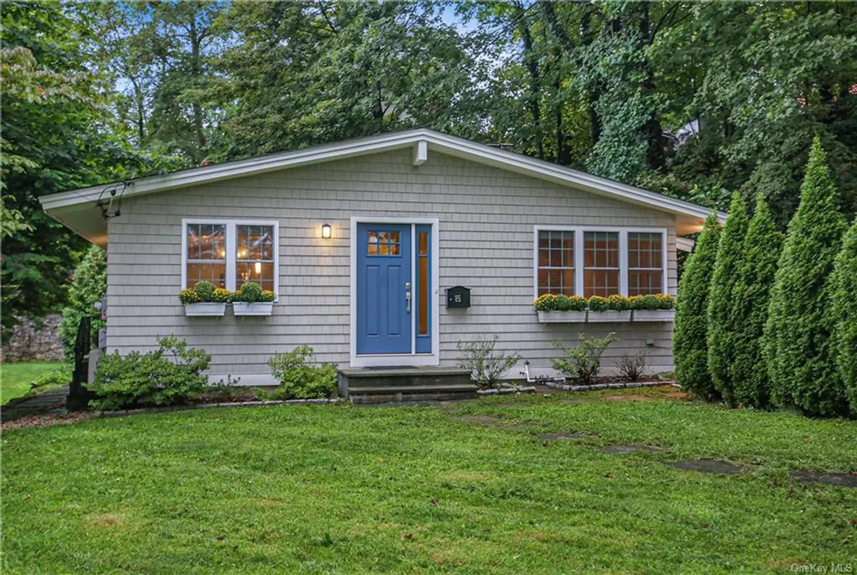 Westchester Real Estate | View 85 Taylor Place | 3 Beds, 2 Baths