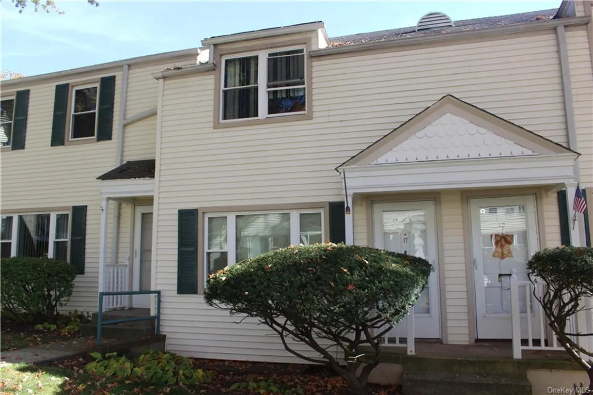 Westchester Real Estate | View 737 Tuckahoe Road, 17 | 1 Bed, 1 Bath