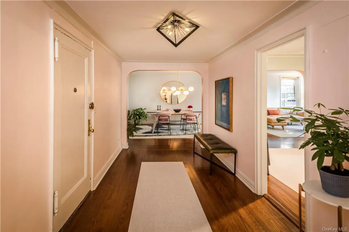Westchester Real Estate | View 949 Palmer Road, 1A | 3 Beds, 2 Baths