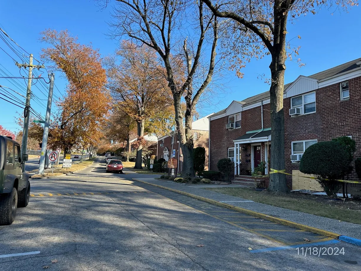 Westchester Real Estate | View 500 Tuckahoe Road, 4A | 1 Bed, 1 Bath
