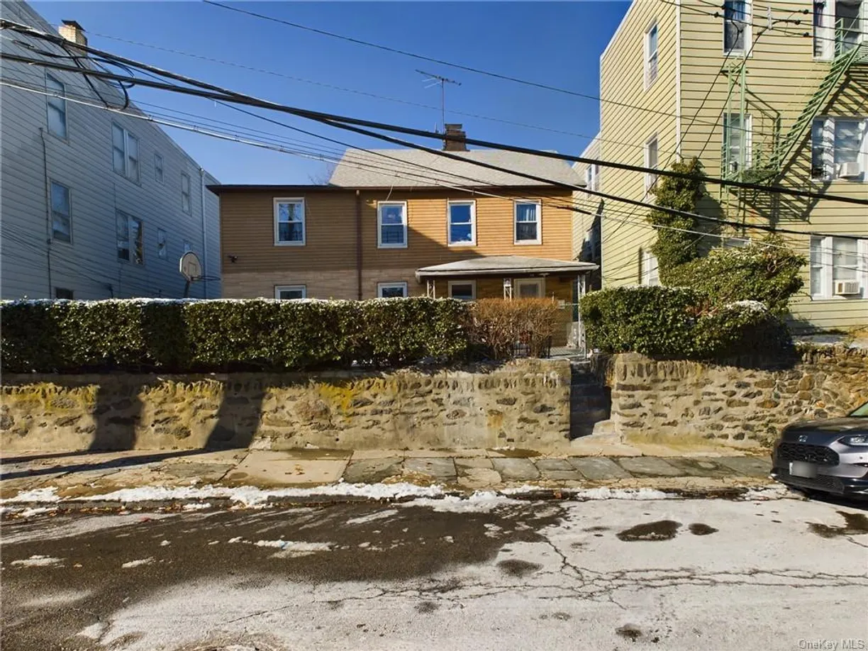 Westchester Real Estate | View 19 William Street | 4 Beds, 1 Bath