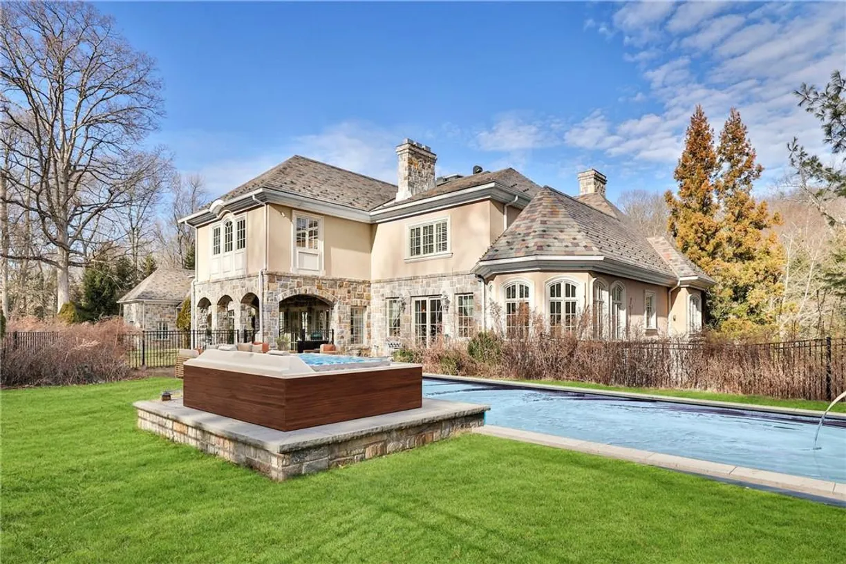 Westchester Real Estate | View 3 Tallwoods Road | Listing