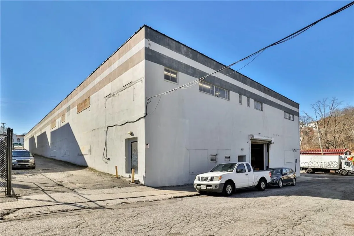 Westchester Real Estate | View 16 Harrison Avenue | Listing