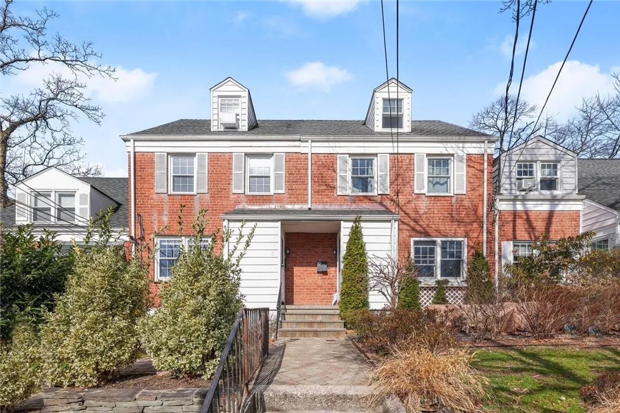 Westchester Real Estate | View 21 Elkan Road | 2 Beds, 1 Bath
