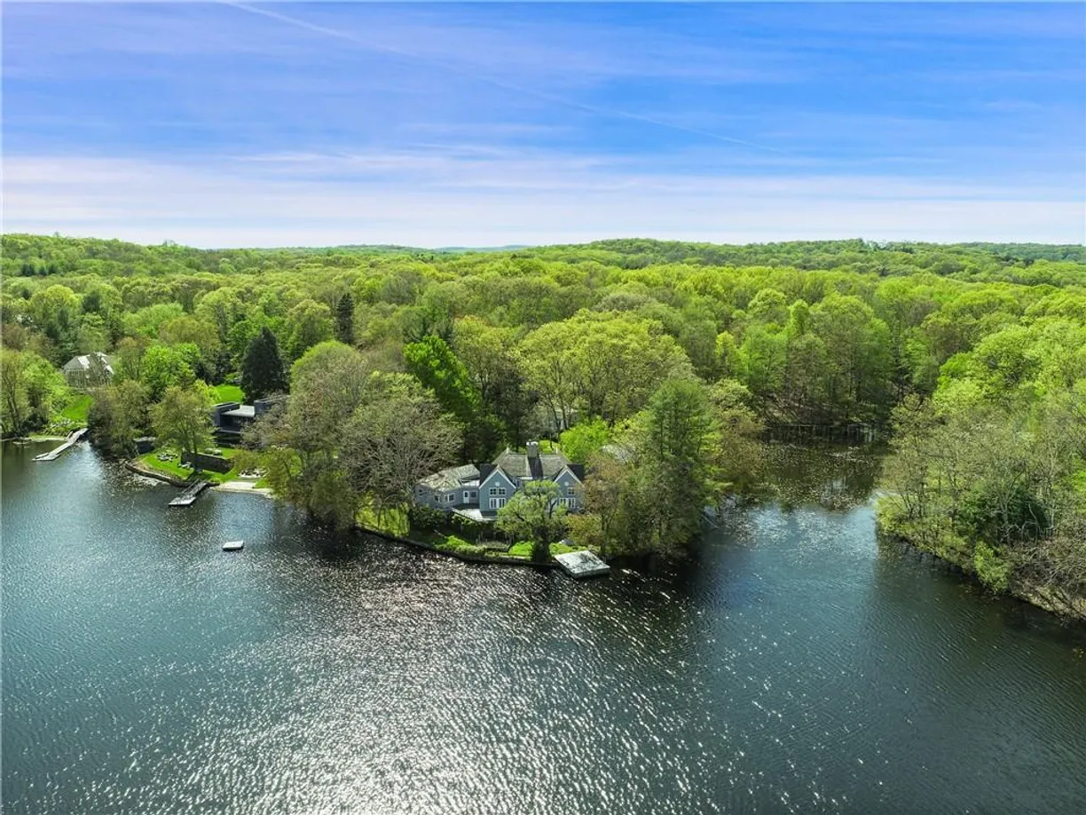 Westchester Real Estate | View 28 Heron Lake Road | Listing