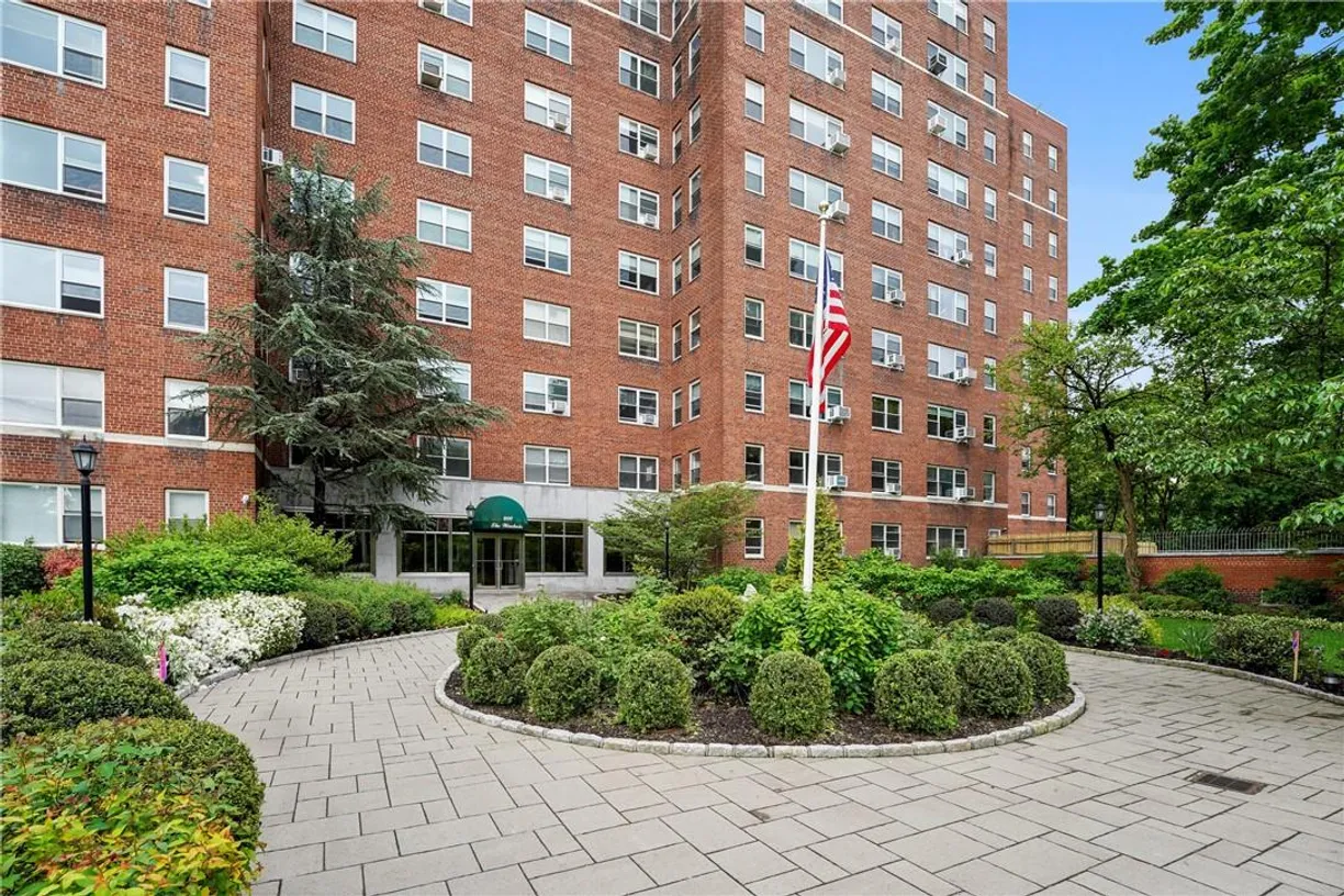 Westchester Real Estate | View 900 Palmer Road, 4G | Listing