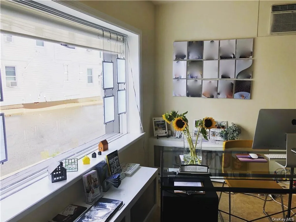 Rockland/Orange/NJ Real Estate | View 8 Piermont Avenue