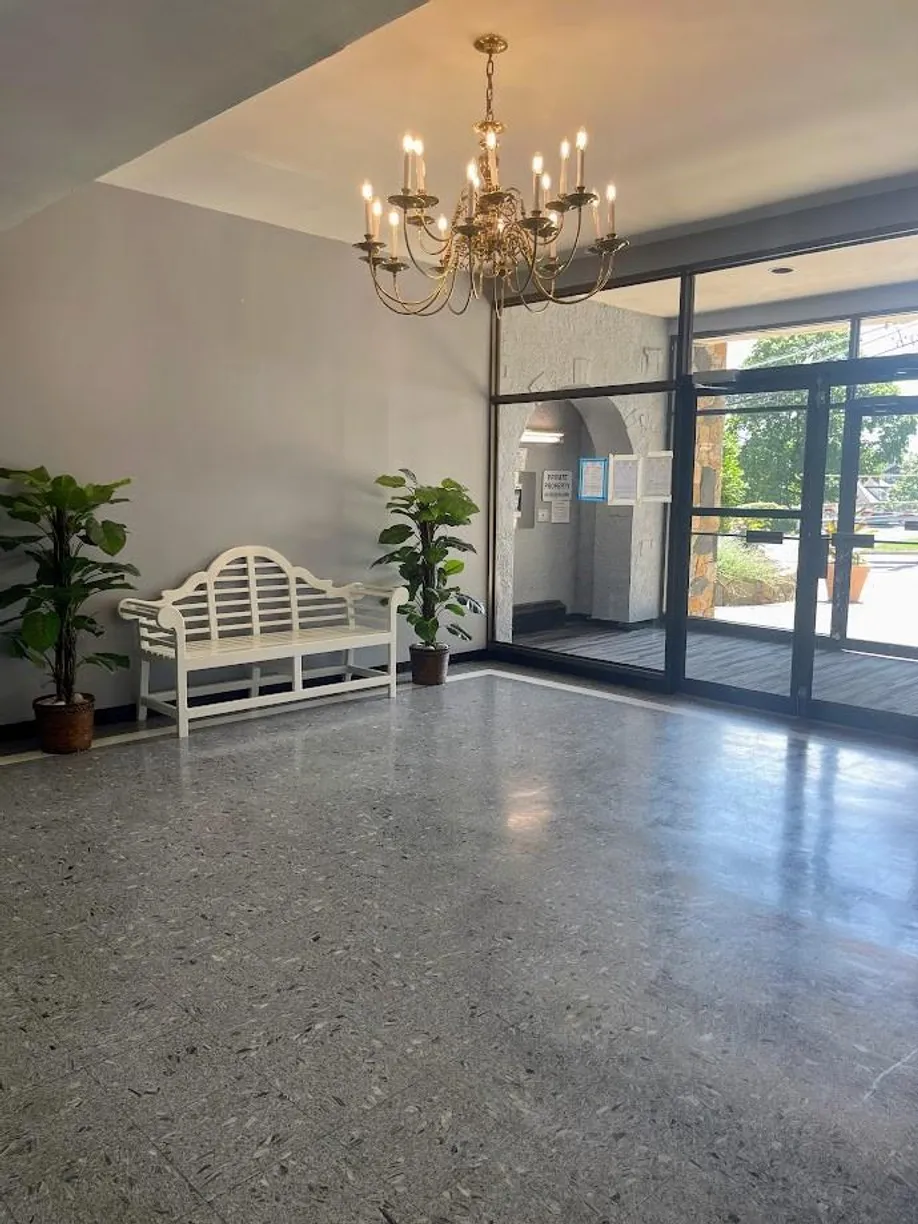 Westchester Real Estate | View 25 Lake Street, 5C | Listing
