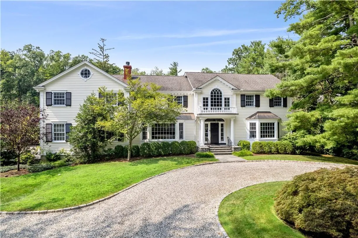 Westchester Real Estate | View 105 Cushman Road | 6 Beds, 6 Baths