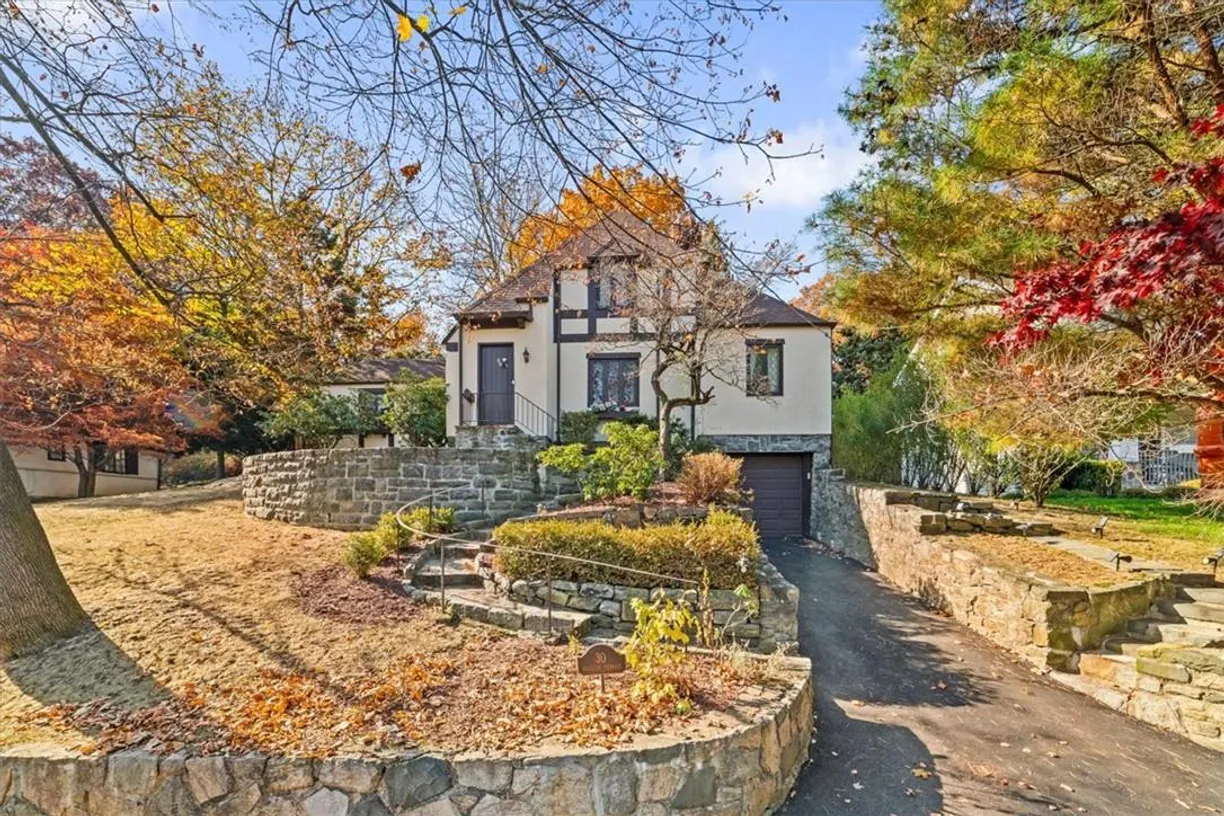 Westchester Real Estate | View 30 Hillside Terrace | 4 Beds, 1 Bath