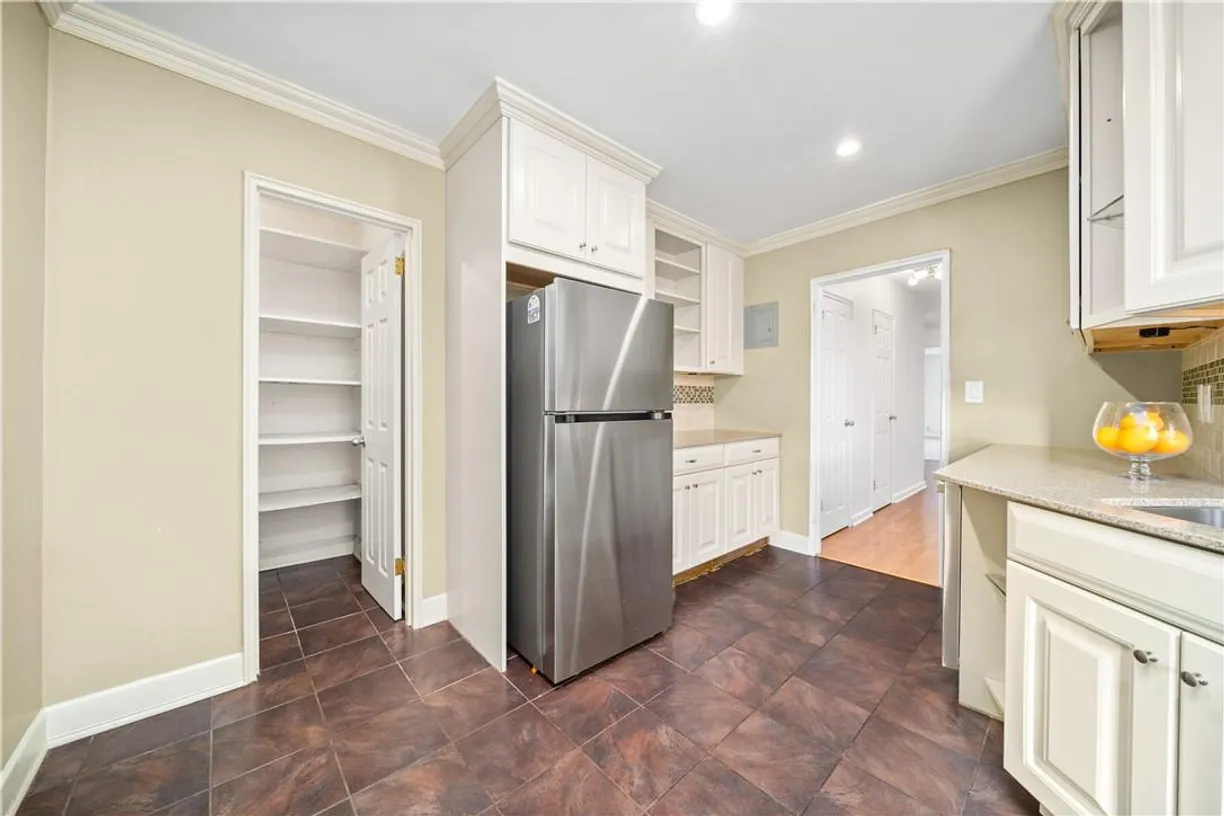 Westchester Real Estate | View 485 Bronx River Road, B60 | Listing