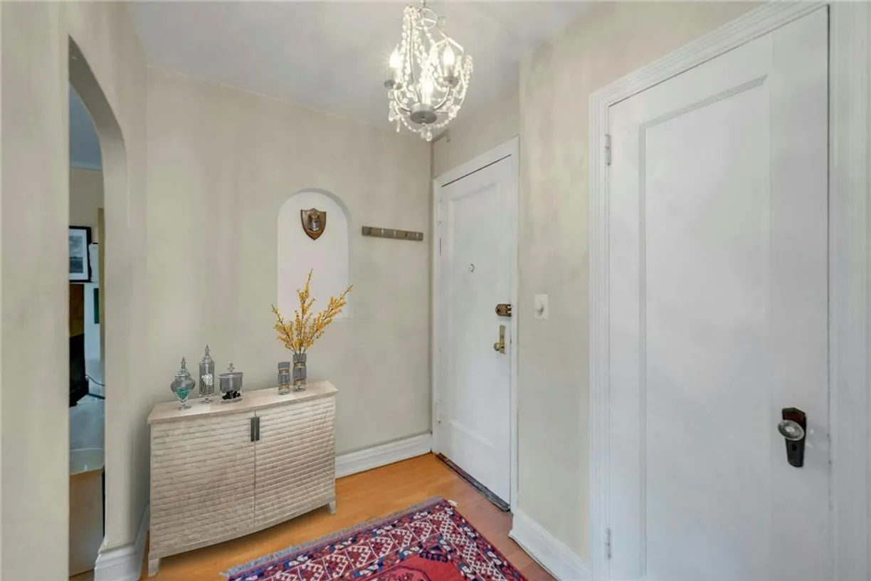 Westchester Real Estate | View 280 Bronxville Road, 9B | Listing