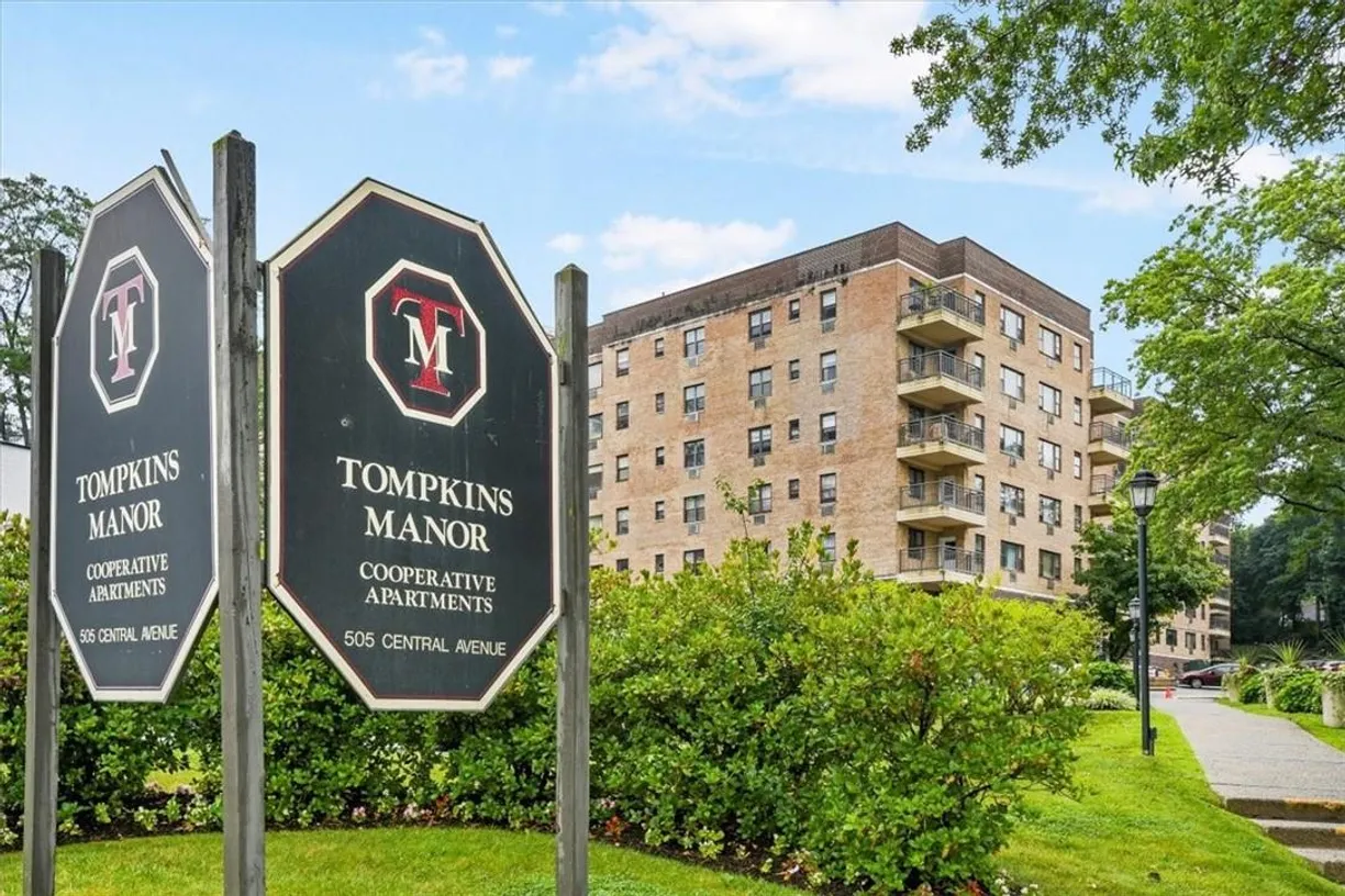 Westchester Real Estate | View 505 Central Avenue, 610 | 1 Bed, 1 Bath