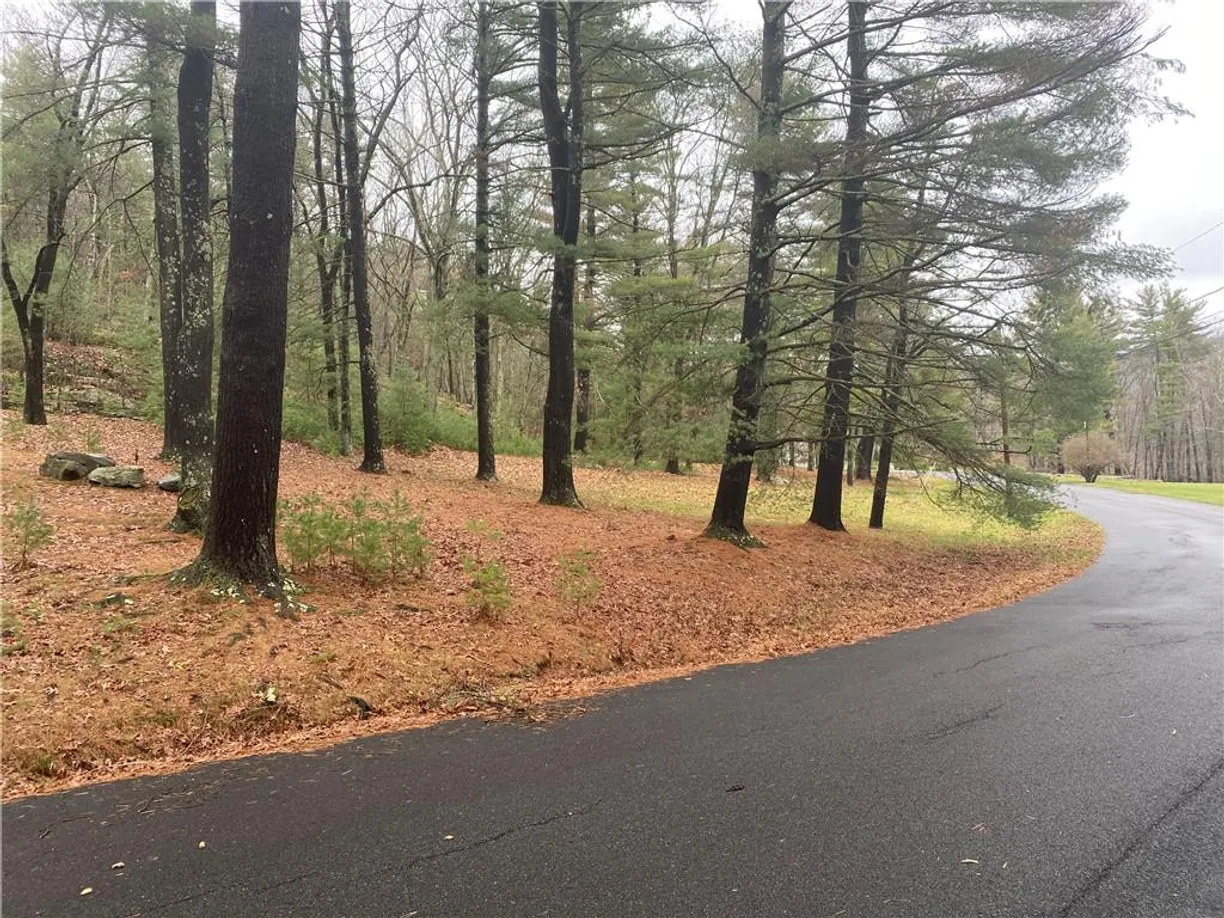 Hudson Valley Real Estate | View Diane Drive