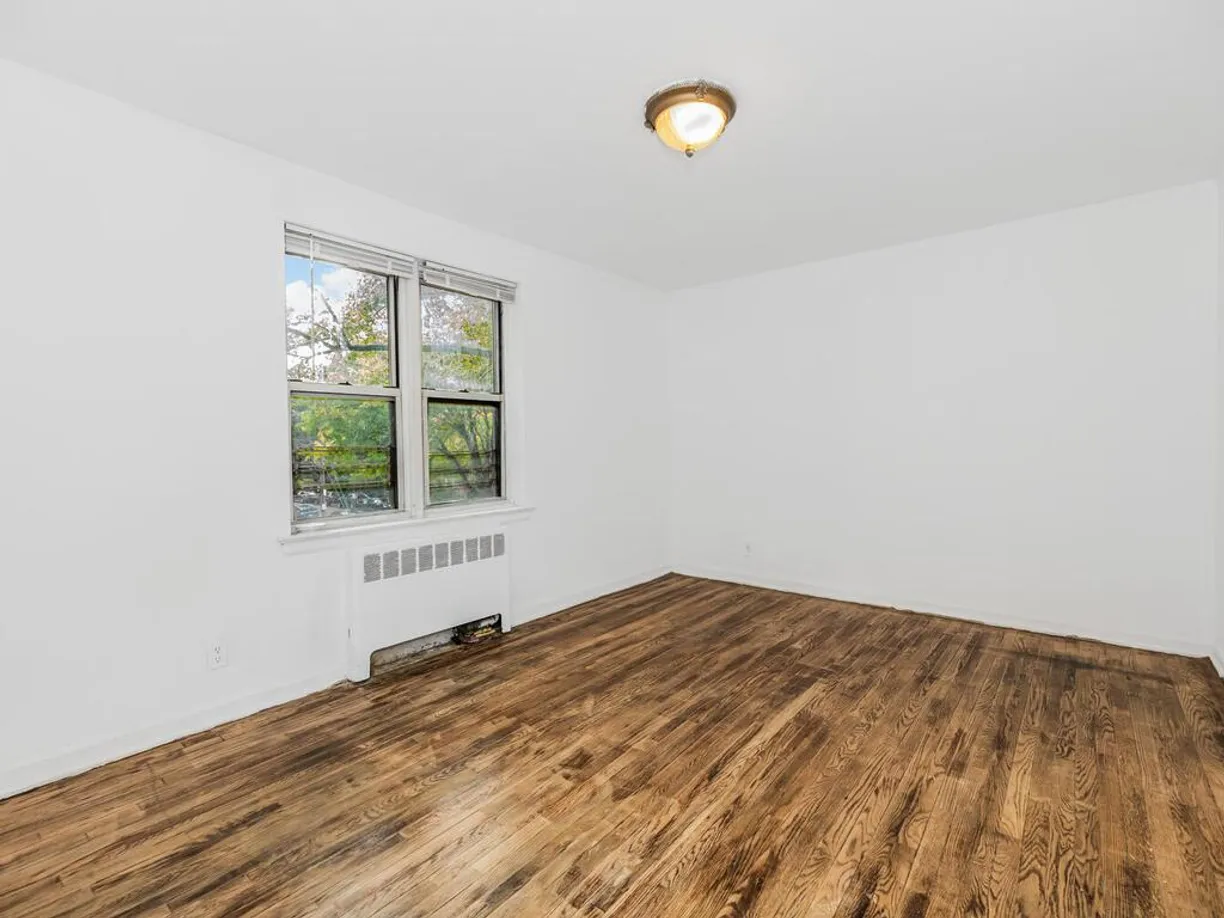 Westchester Real Estate | View 144 Ravine Avenue, 2C | Listing