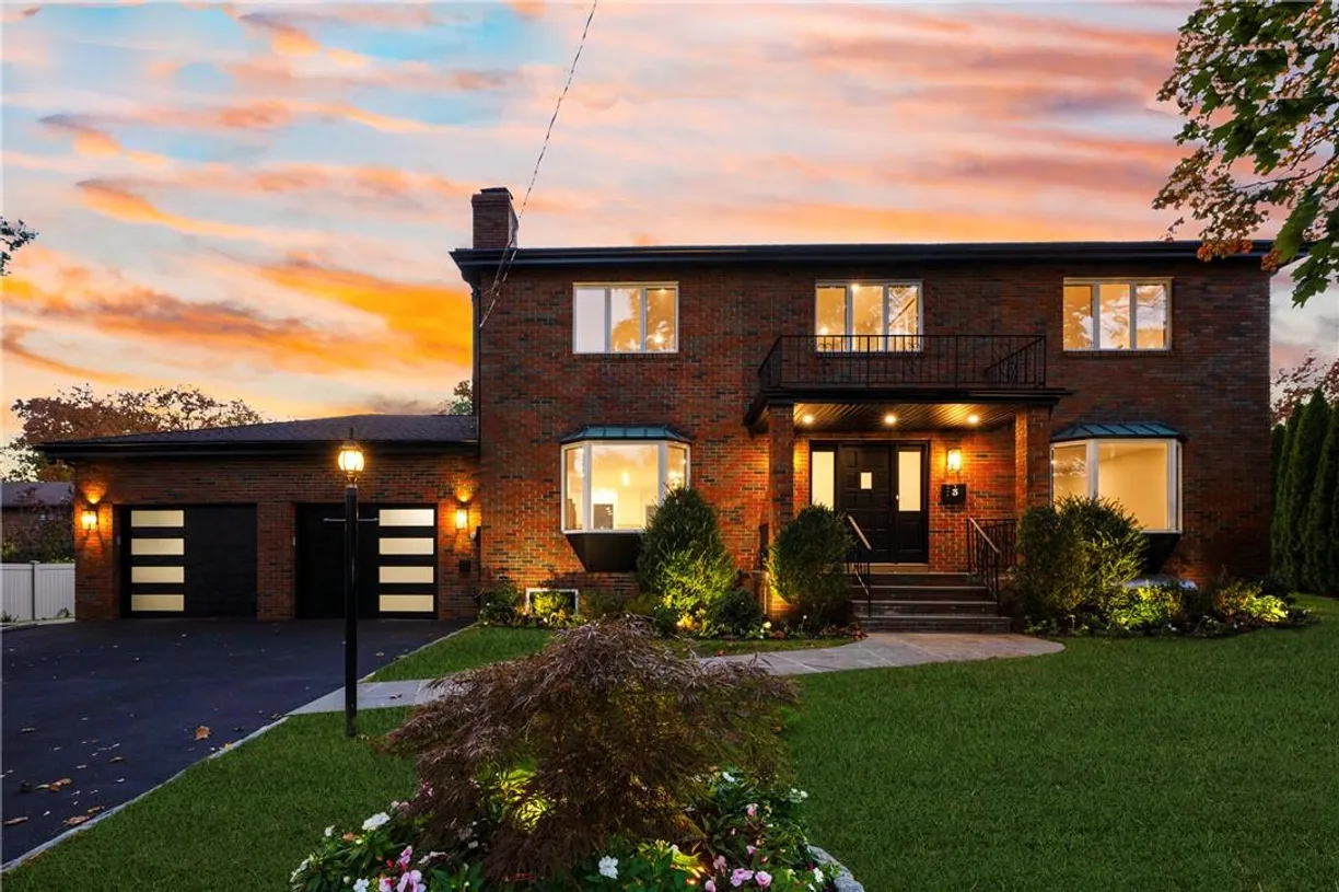 Westchester Real Estate | View 3 Deerfield Avenue | 4 Beds, 3 Baths