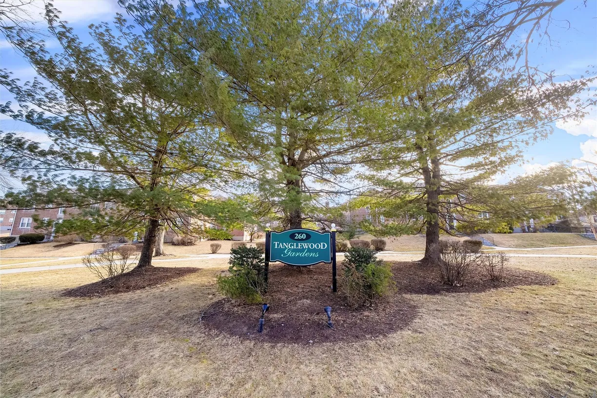 Westchester Real Estate | View 260 Church Street, 4B4 | 1 Bed, 1 Bath