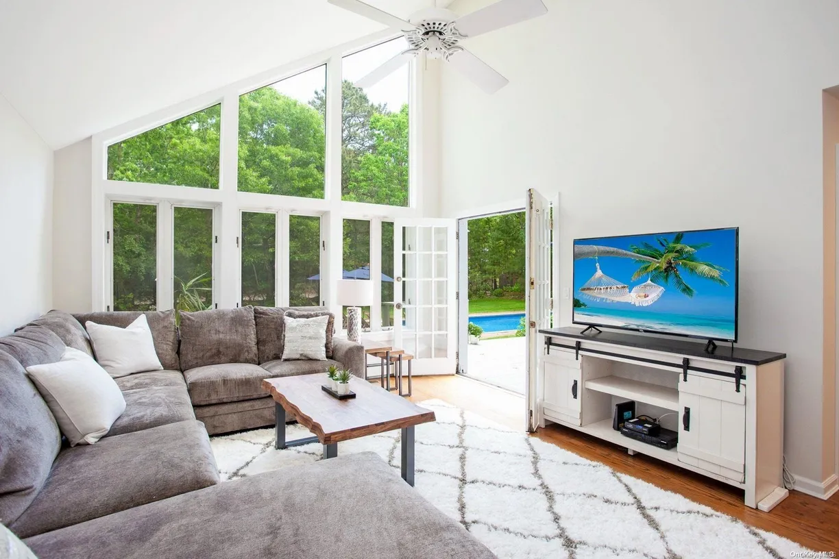 The Hamptons Real Estate | View 468 Water Mill Towd Road | Listing