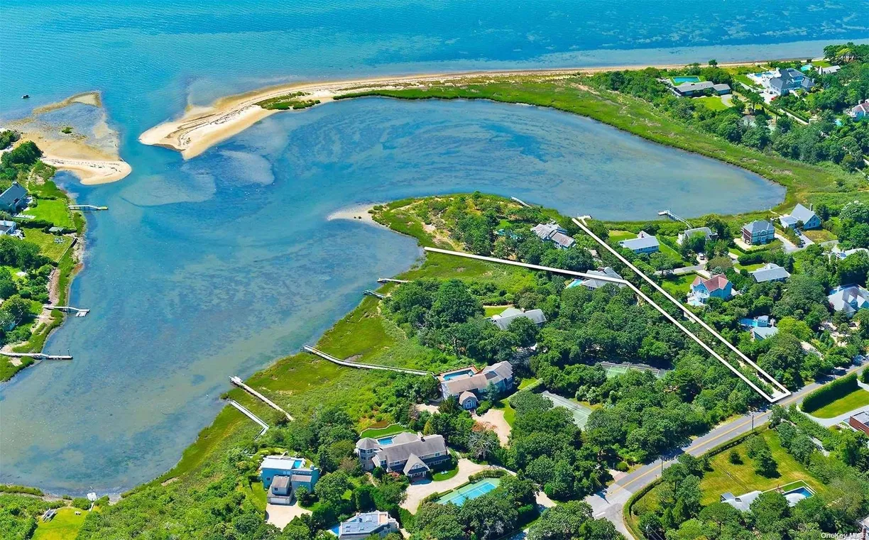 The Hamptons Real Estate | View 134 Middle Pond Road | Listing