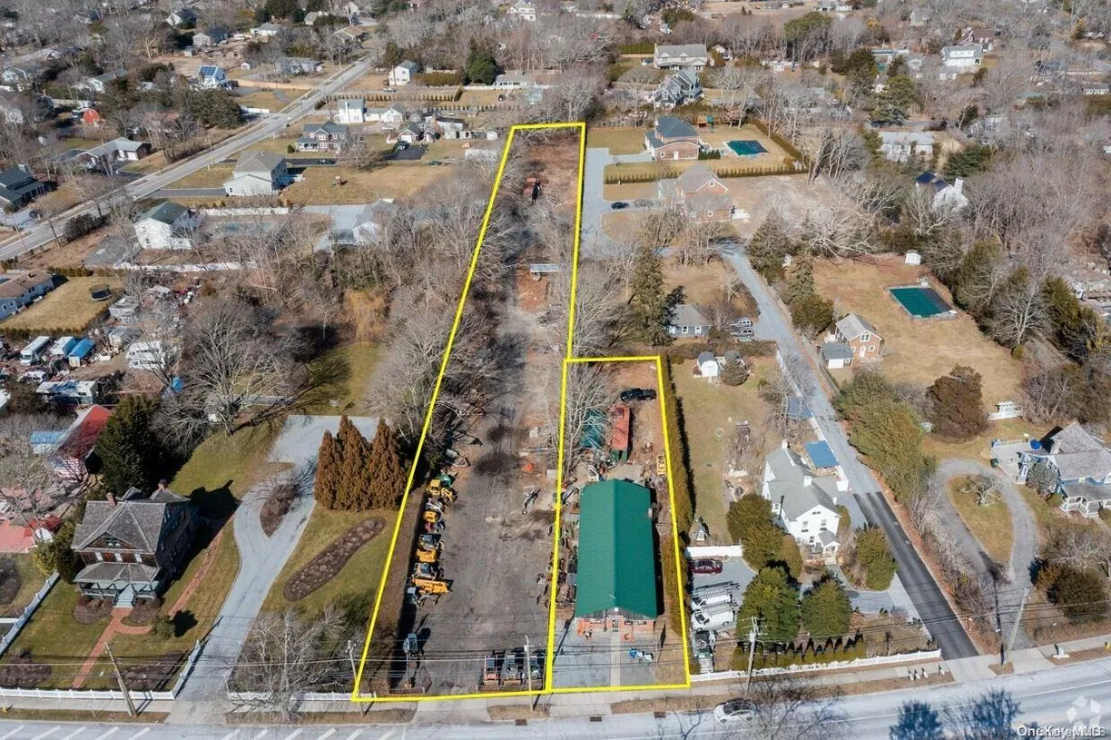 The Hamptons Real Estate | View 494 & 500 Montauk Highway | Listing