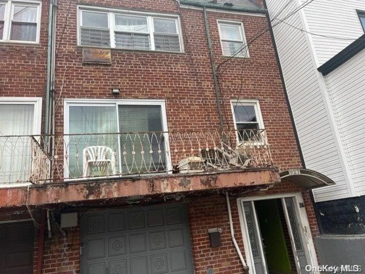 New York City Real Estate | View 927 E 96th Street