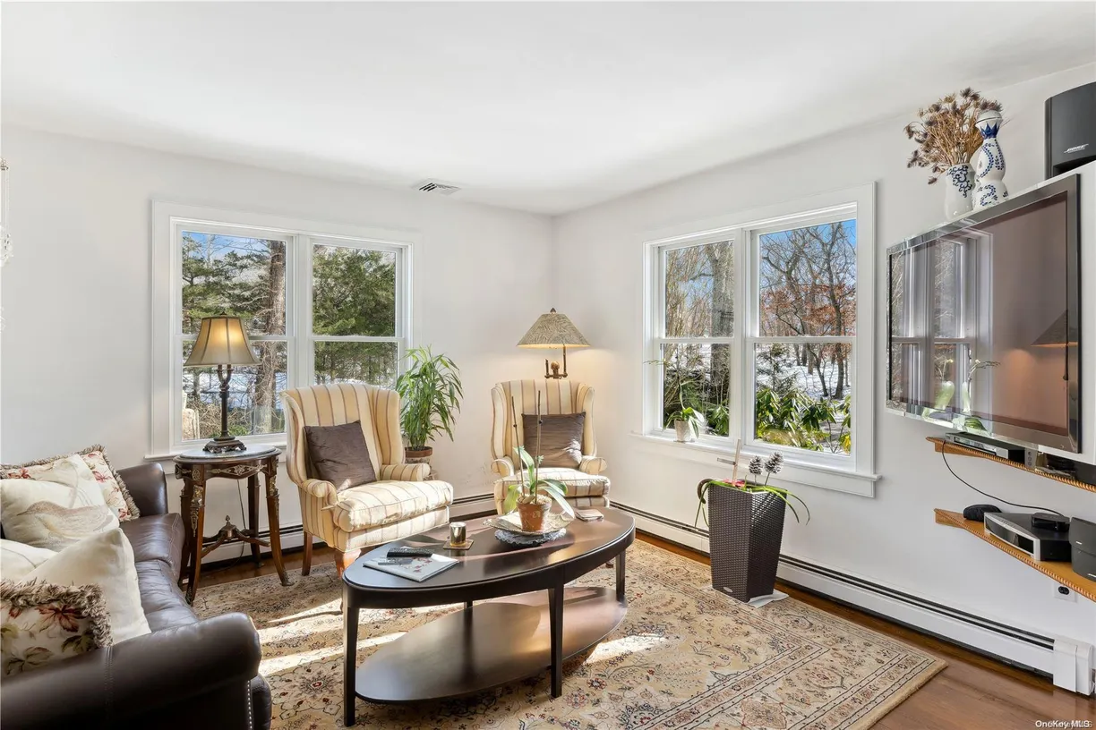The Hamptons Real Estate | View 21 Harbor View Avenue | Listing