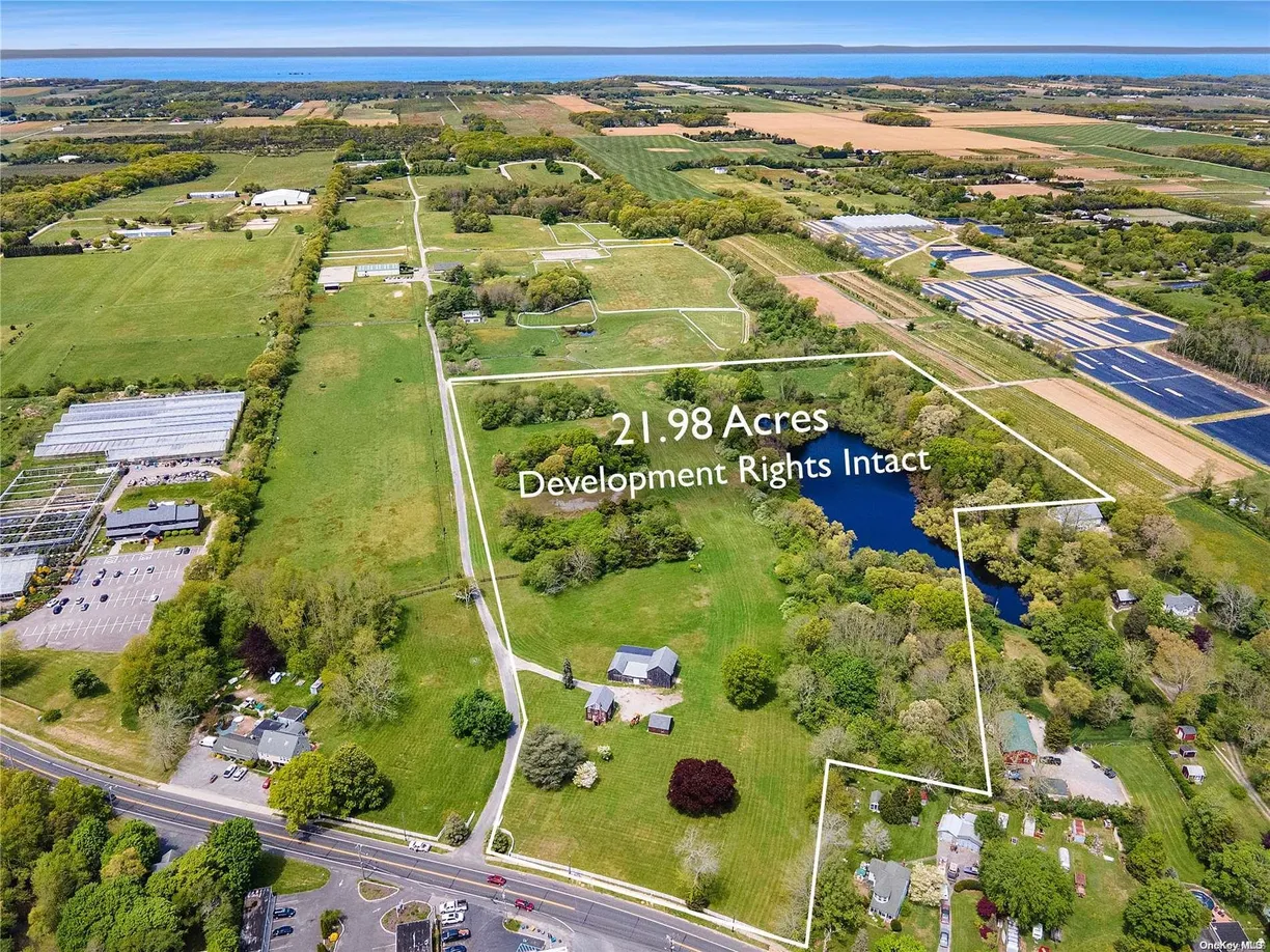 The Hamptons Real Estate | View 1408 Main Road | Listing