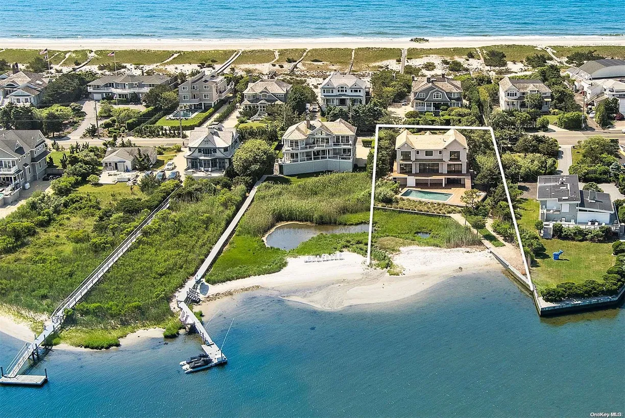 The Hamptons Real Estate | View 218 Dune Road | Listing
