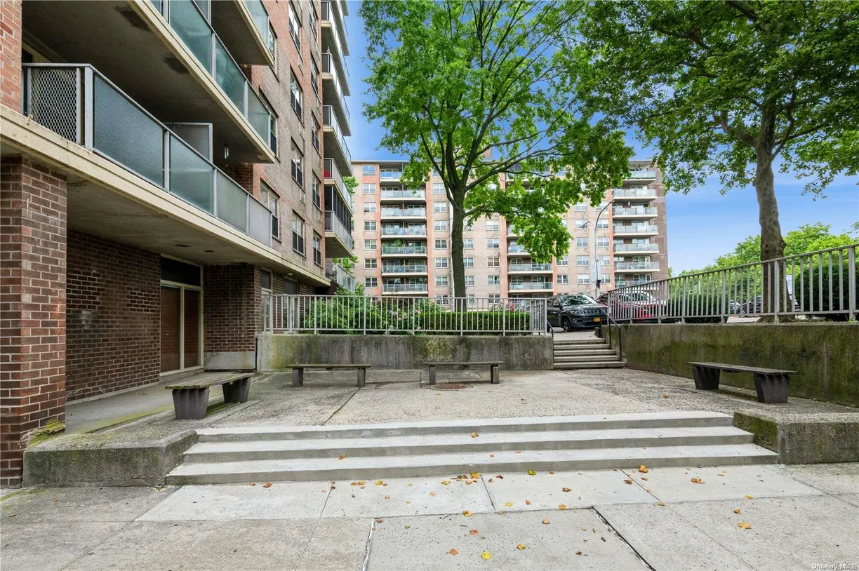 New York City Real Estate | View 1019 Van Siclen Avenue, 4D | Listing