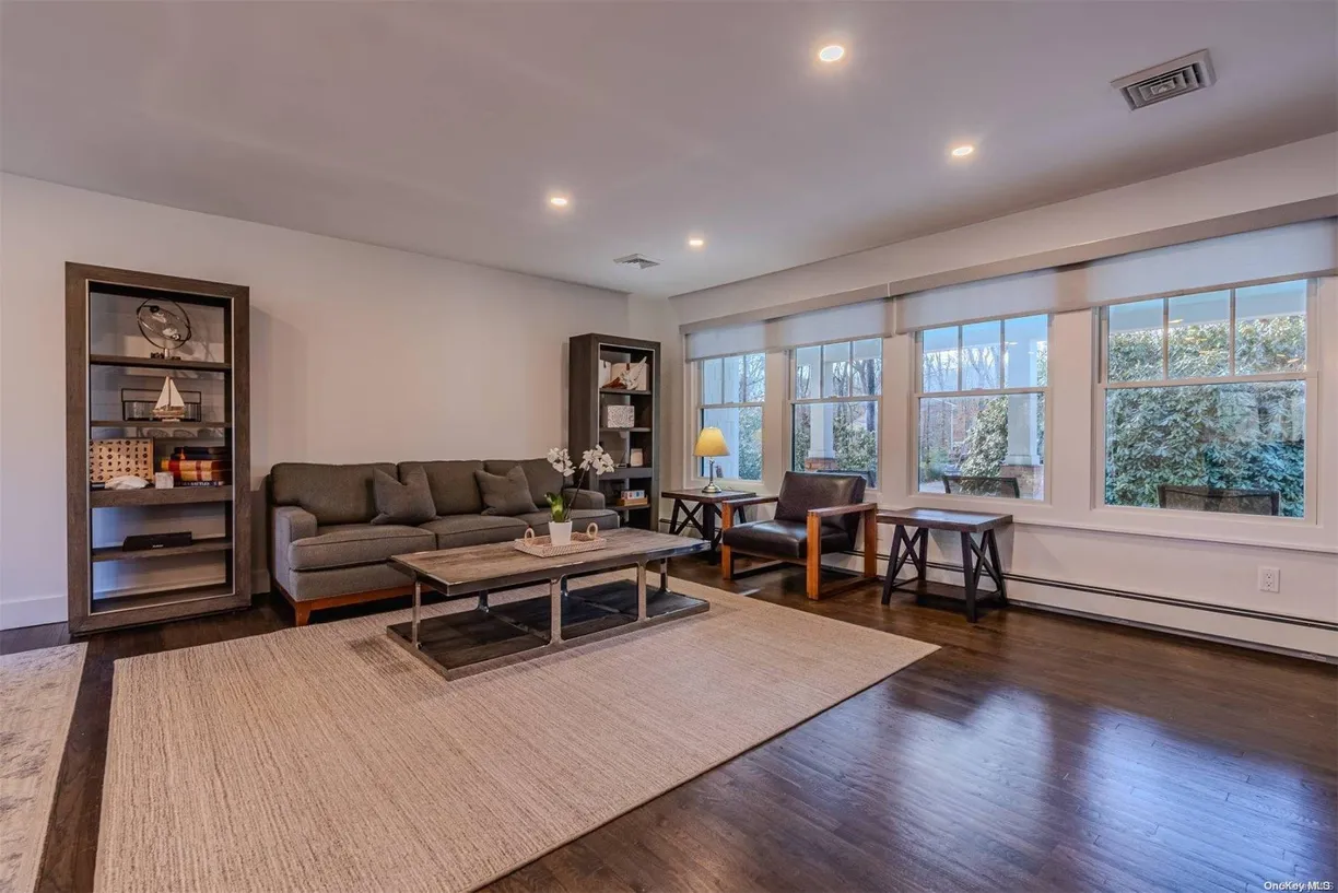 The Hamptons Real Estate | View 35 W Neck Road | Listing