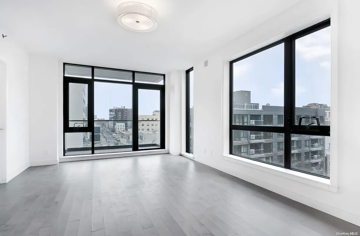 New York City Real Estate | View 41-04 27th St, 5B | 1 Bed, 1 Bath
