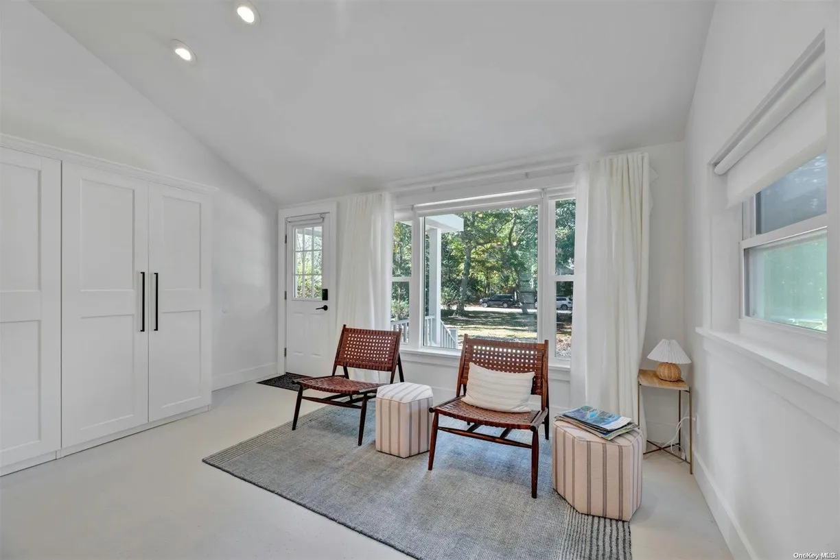 The Hamptons Real Estate | View 3670 Rocky Point Road | Listing