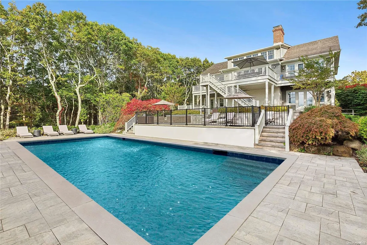 The Hamptons Real Estate | View 7 Fourteen Hills Court | Listing