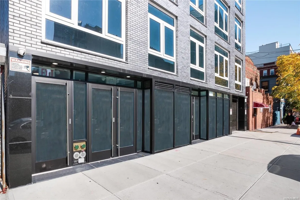 New York City Real Estate | View 28-09 39th Avenue, 2C | Listing