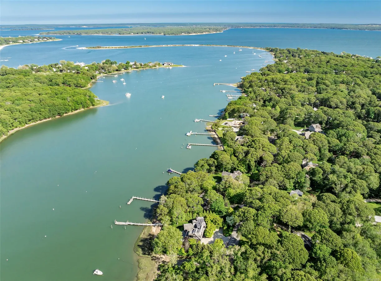 The Hamptons Real Estate | View 5 Bay Shore Drive | Listing