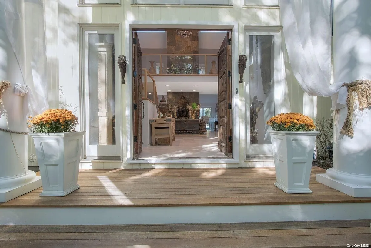 The Hamptons Real Estate | View 26 Quarter Court | 4 Beds, 3 Baths