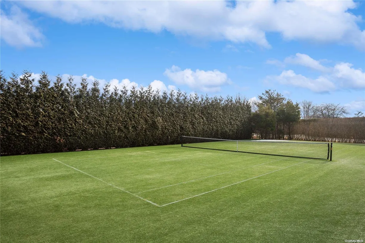 The Hamptons Real Estate | View 145 Olivers Cove Lane | Listing