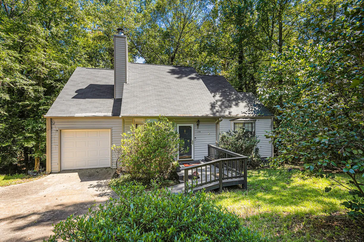 Athens, GA Real Estate | View 170 Dell Avenue | 3 Beds, 2 Baths