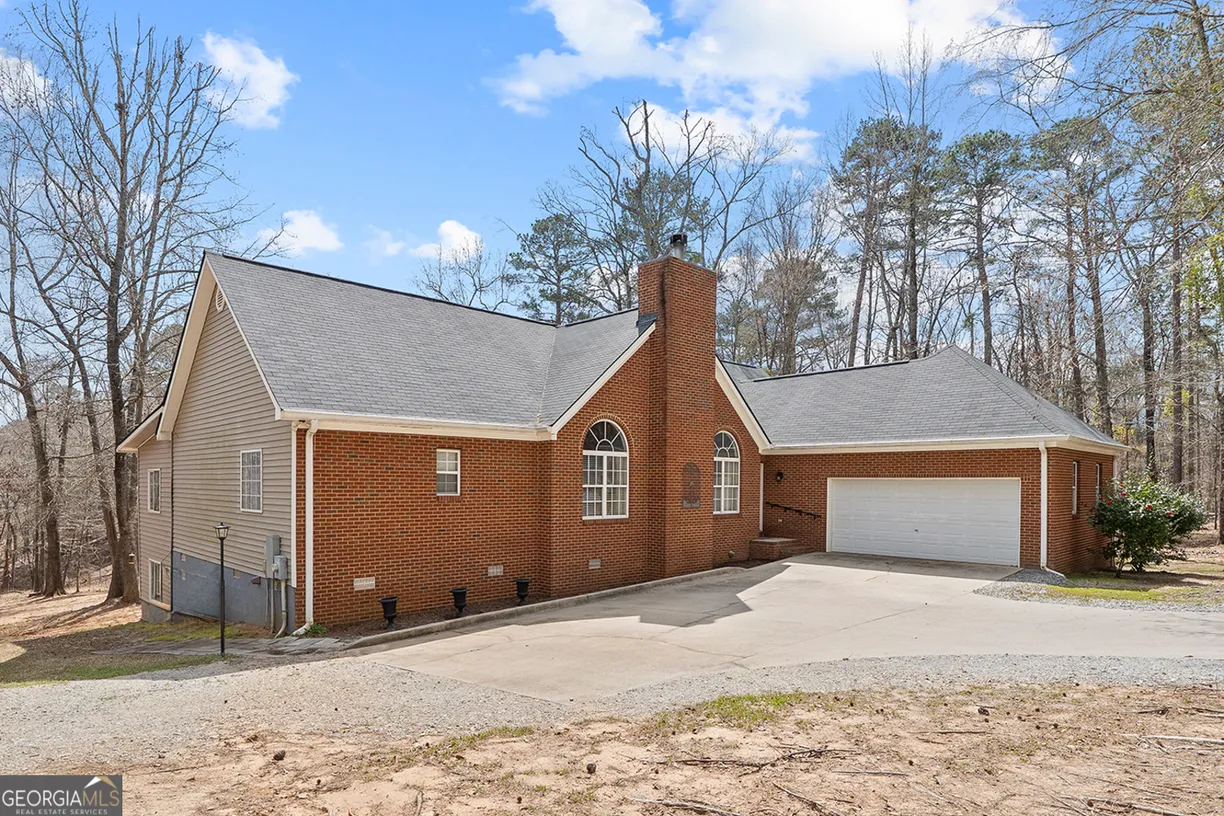 Athens, GA Real Estate | View 163 Oak Leaf Circle | Listing