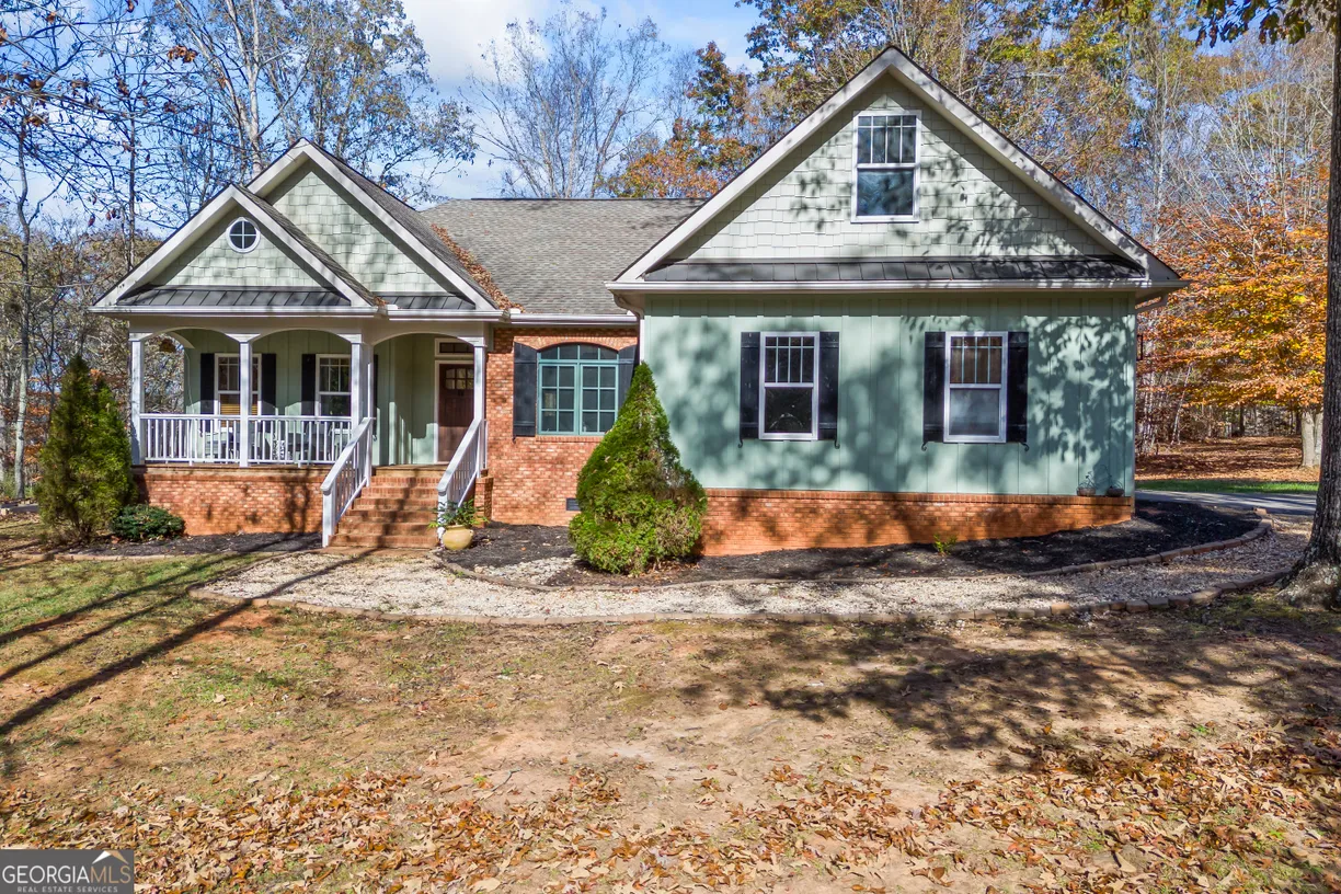 Athens, GA Real Estate | View 230 Habersham Lakes Road | 3 Beds, 2 Baths