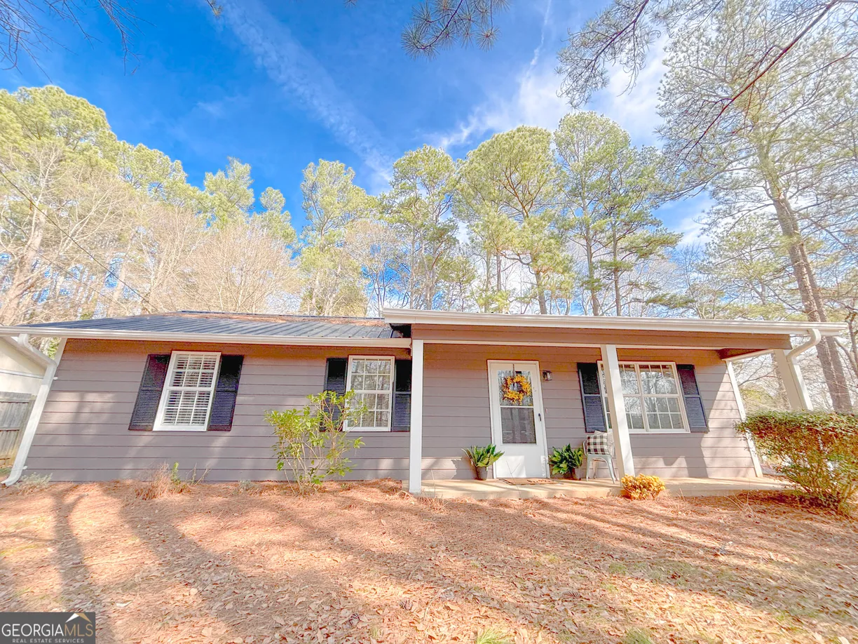 Athens, GA Real Estate | View 837 Idlewood Road | 3 Beds, 1 Bath