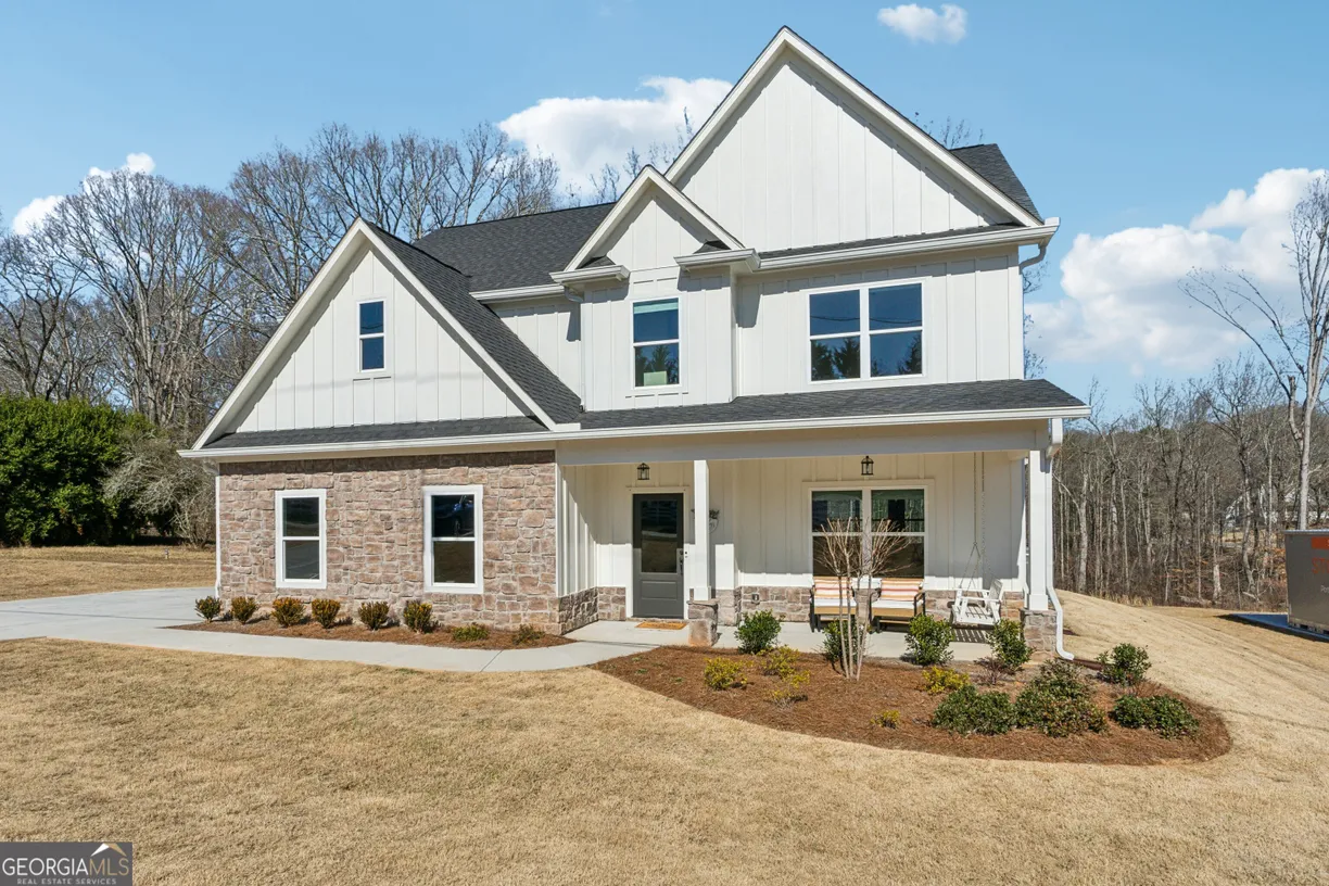 Athens, GA Real Estate | View 6035 Hendrix Road | 4 Beds, 3 Baths