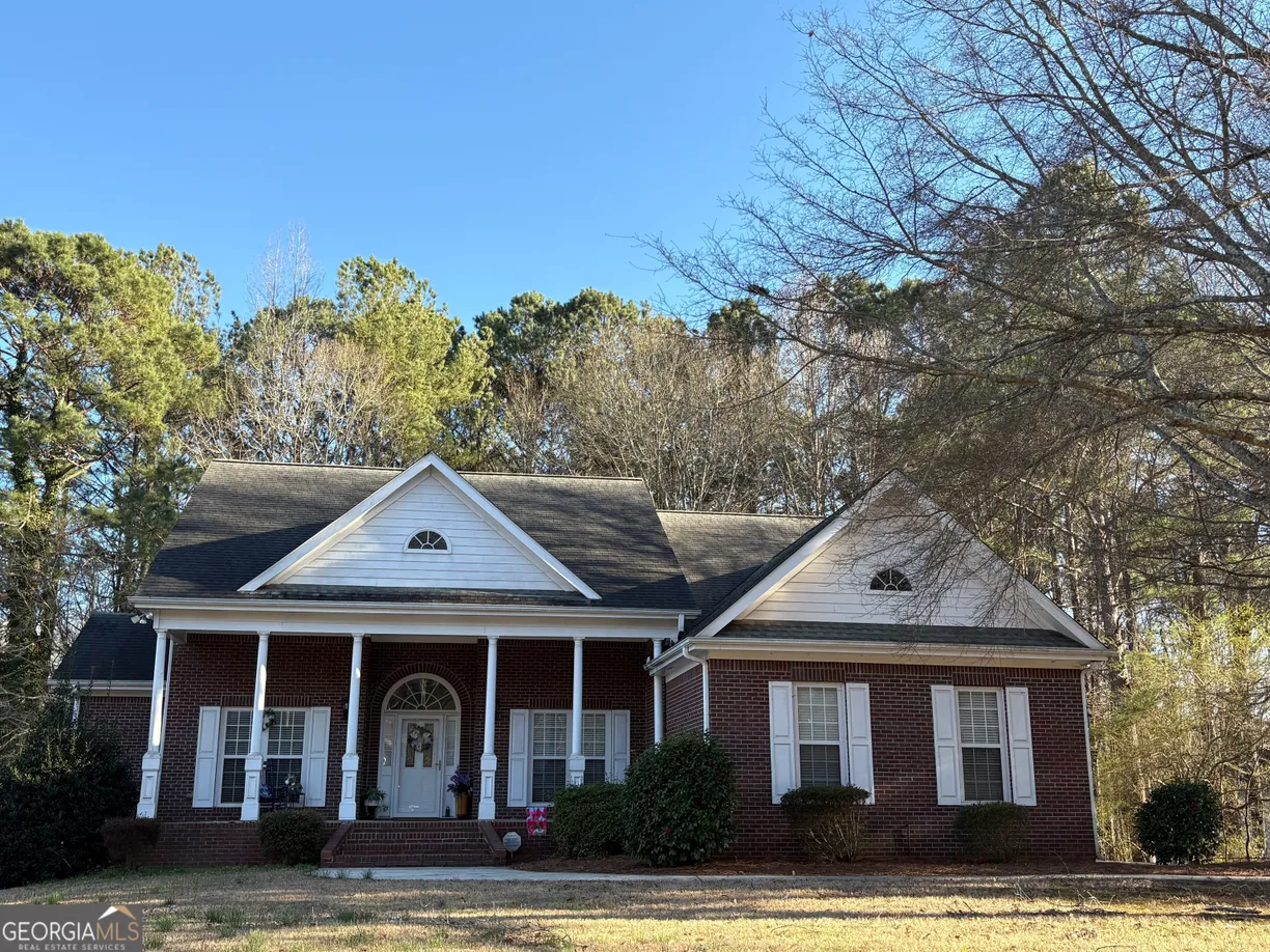 Athens, GA Real Estate | View 2028 Windfield Drive | 3 Beds, 2 Baths