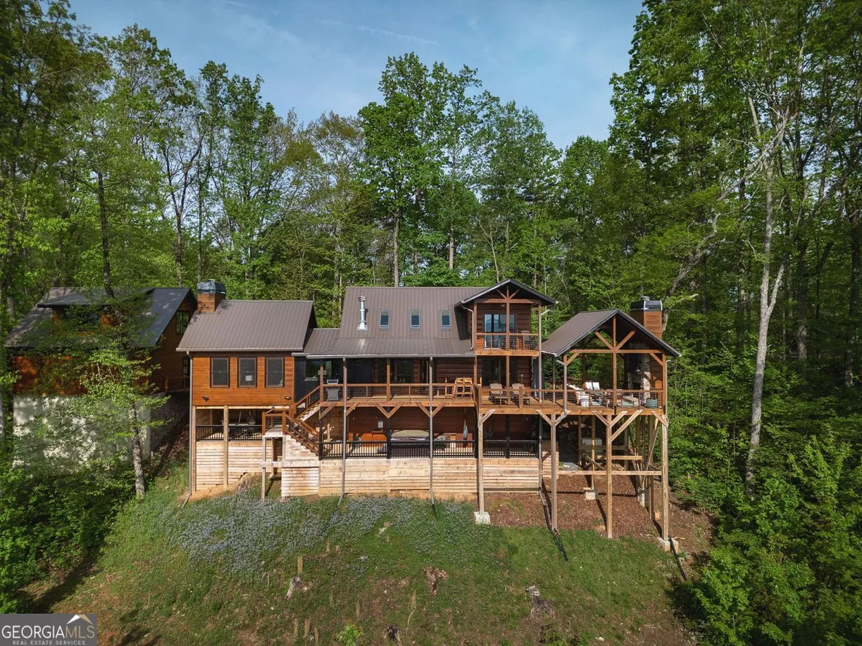 Athens, GA Real Estate | View 851 MORELAND Drive | 3 Beds, 2 Baths
