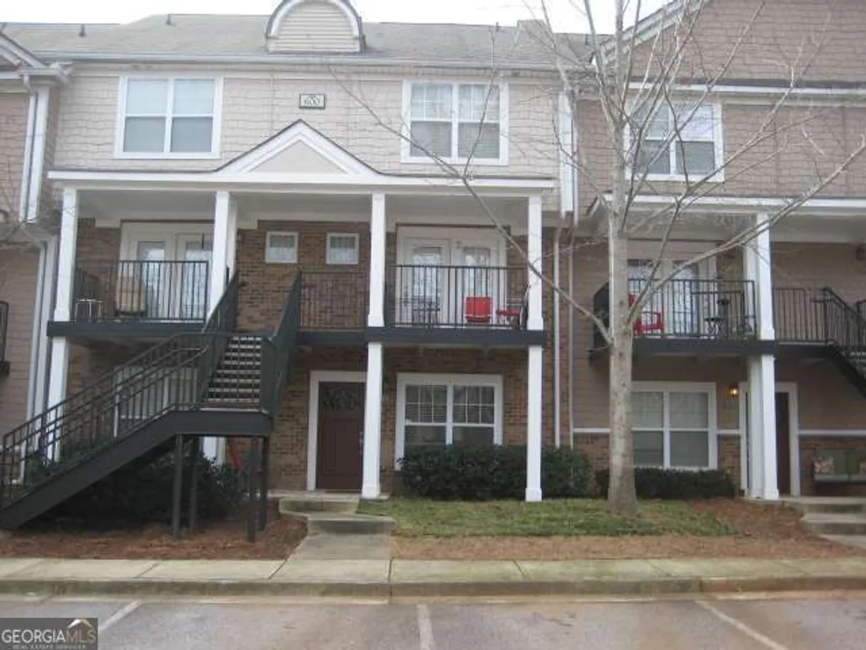 Athens, GA Real Estate | View 1035 Barnett Shoals Road, 610 | 2 Beds, 2 Baths