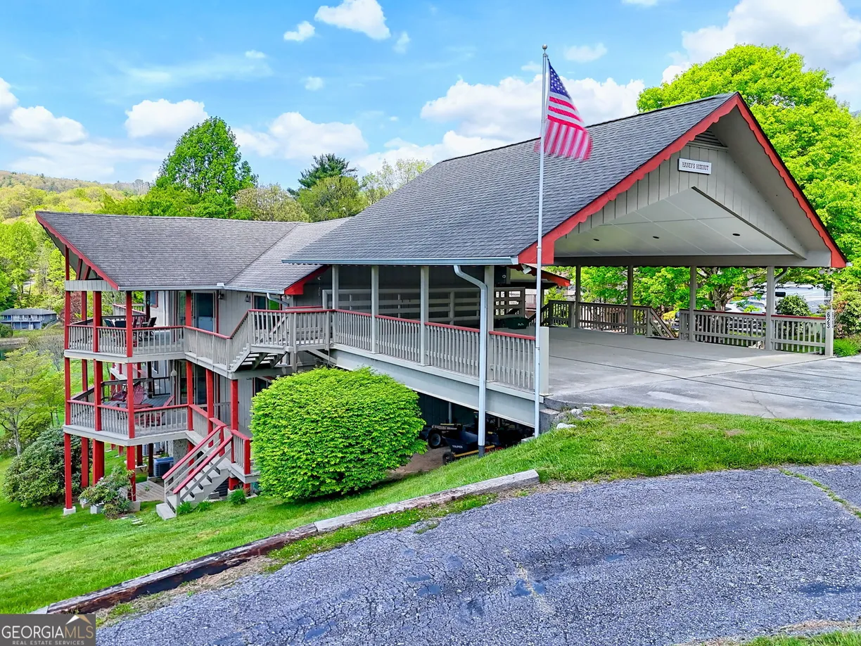 Athens, GA Real Estate | View 623 Overlook Way | 4 Beds, 4 Baths