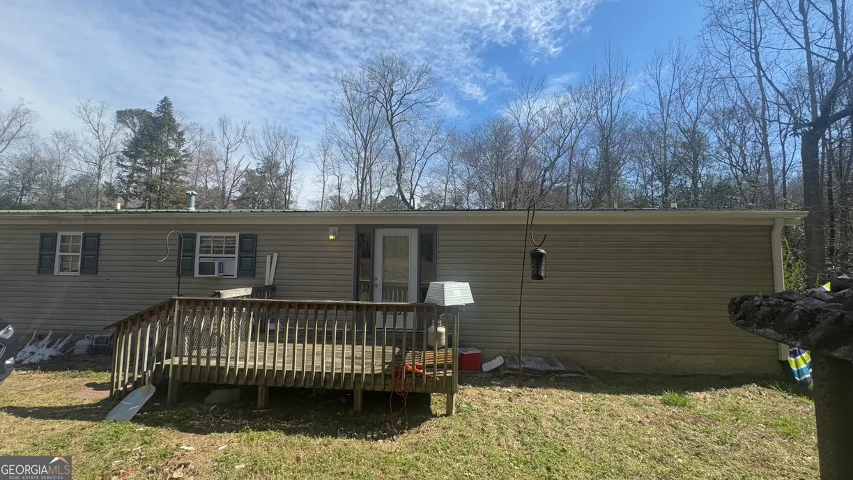 Athens, GA Real Estate | View 286 W Ranchette Road | 3 Beds, 2 Baths