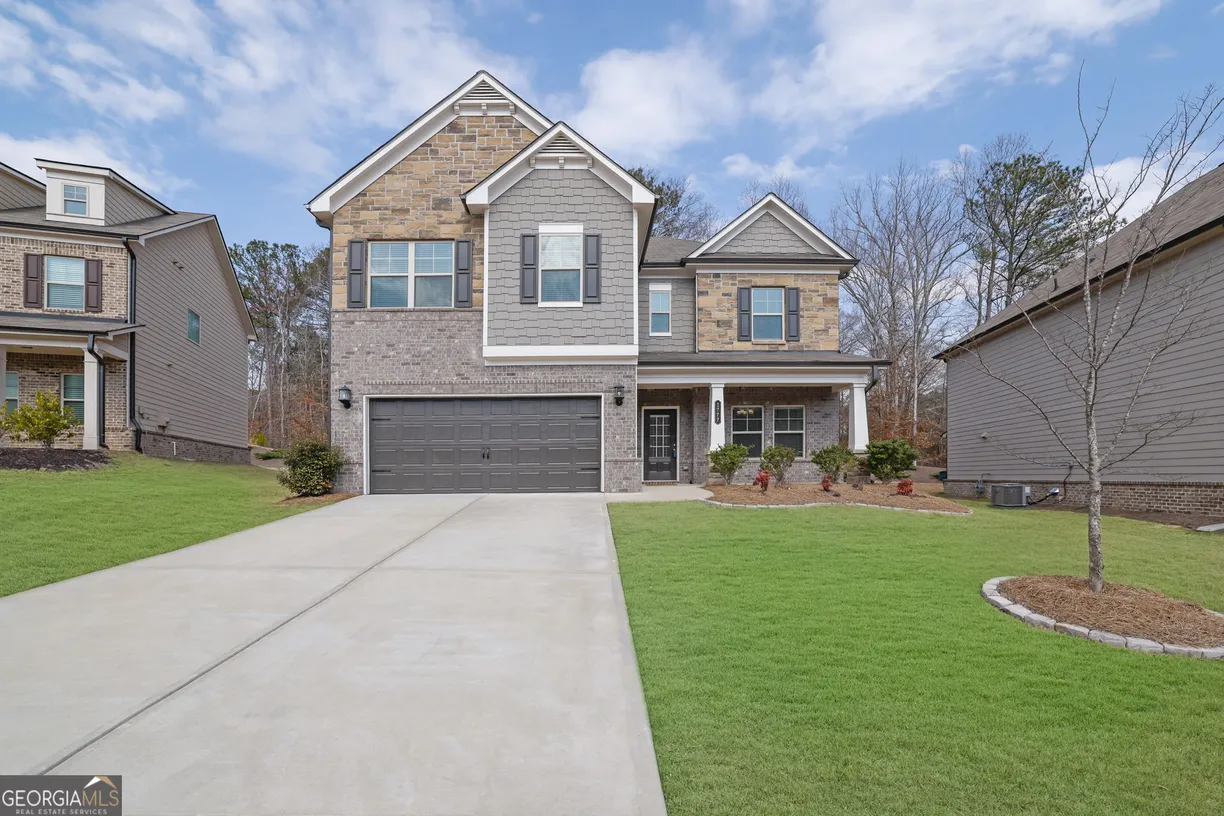 Athens, GA Real Estate | View 1777 Holman Forest Court | 4 Beds, 3 Baths