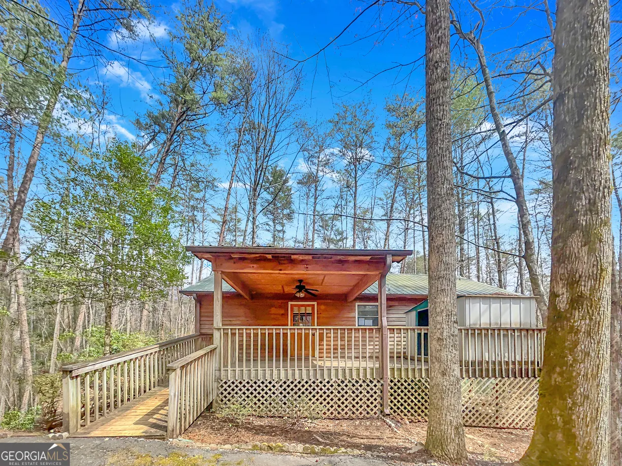 Athens, GA Real Estate | View 64 Tanglewood Drive | 2 Beds, 2 Baths